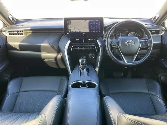 トヨタ ハリアー Z 埼玉県 2020(令2)年 4.7万km プレシャスブラックパール セーフティセンス/12.3インチ純正ナビ/　　BT/USB/フルセグ/MiraCast/バックカメラ/パワーバックドア/レーダークルーズコントロール/レーンキープアシスト/コーナーセンサー/LEDヘッドライト/ハーフレザーシート/純正19インチアルミホイール/デジタルインナーミラー/オートブレーキホールド/ETC2.0/スマートキー/禁煙車