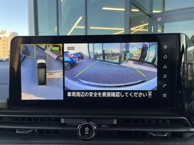 日産 セレナ e－パワー ハイウェイスター V 東京都 2025(令7)年 0.1千km ダイヤモンドブラック 登録済未使用車/純正12.3インチカラーディスプレイ/アラウンドビューモニター/プロパイロット/後席専用モニター(HDMI接続)/インテリジェントルームミラー/前後ドライブレコーダー/両側電動スライドドア/ビルトインETC2.0/エマージェンシーブレーキ/レーンキープアシスト/ブラインドスポットモニター/オートマチックハイビーム/コーナーセンサー/置くだけワイヤレス充電器/後席サンシェード/LEDヘッドライト/スマートキー/スペアキー×１