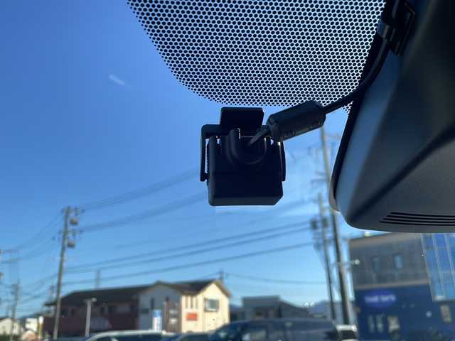 トヨタ アクア G 三重県 2019(令1)年 4.9万km ホワイトパールクリスタルシャイン 禁煙/社外ナビ/バックカメラ/ETC/スペアキー/前後クリアランスソナー/前方ドラレコ/クルーズコントロール/オートライト/オートハイビーム/電動格納ミラー