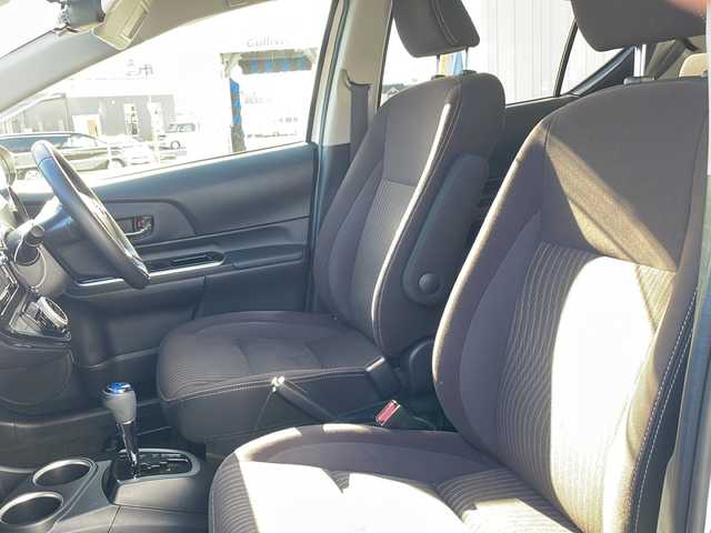 トヨタ アクア G 三重県 2019(令1)年 4.9万km ホワイトパールクリスタルシャイン 禁煙/社外ナビ/バックカメラ/ETC/スペアキー/前後クリアランスソナー/前方ドラレコ/クルーズコントロール/オートライト/オートハイビーム/電動格納ミラー