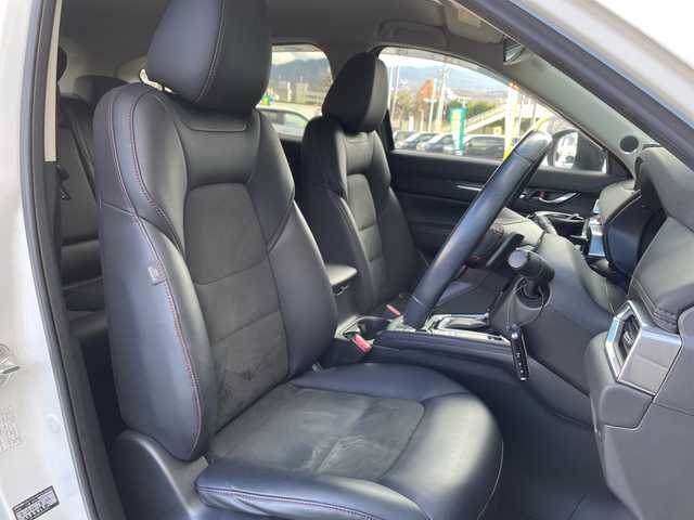 マツダ ＣＸ－５ 25S ブラックトーンED 長野県 2021(令3)年 2.7万km スノーフレイクホワイトパールマイカ 禁煙車/純正ナビ/Bluetooth Audio/フルセグテレビ/全周囲カメラ/バックカメラ/BOSEサウンドシステム/クルーズコントロール(追従機能付き)/衝突被害軽減システム/ＥＴＣ/シートヒーター（Ｄ＋Ｎ席）/ステアリングヒーター/ステアリングスイッチ/革巻きステアリング/フロアマット/プッシュスタート/ＬＥＤヘッドライト/オートライト/オートマチックハイビーム/電動格納ドアミラー/ウィンカーミラー/ドアバイザー/スマートキー/トノカバー/純正アルミホイール/横滑り防止機能/盗難防止機能