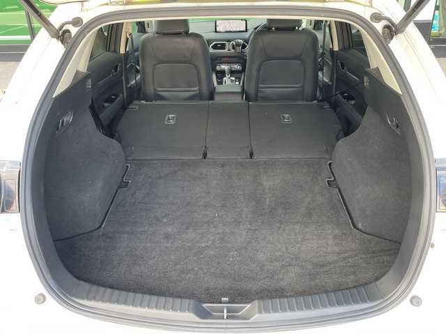 マツダ ＣＸ－５ 25S ブラックトーンED 長野県 2021(令3)年 2.7万km スノーフレイクホワイトパールマイカ 禁煙車/純正ナビ/Bluetooth Audio/フルセグテレビ/全周囲カメラ/バックカメラ/BOSEサウンドシステム/クルーズコントロール(追従機能付き)/衝突被害軽減システム/ＥＴＣ/シートヒーター（Ｄ＋Ｎ席）/ステアリングヒーター/ステアリングスイッチ/革巻きステアリング/フロアマット/プッシュスタート/ＬＥＤヘッドライト/オートライト/オートマチックハイビーム/電動格納ドアミラー/ウィンカーミラー/ドアバイザー/スマートキー/トノカバー/純正アルミホイール/横滑り防止機能/盗難防止機能