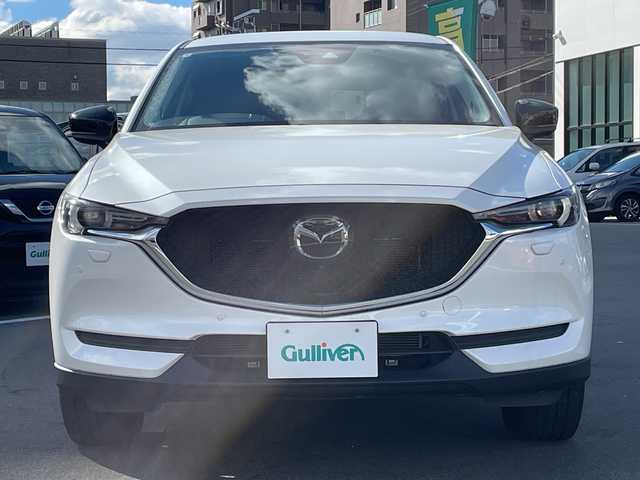 マツダ ＣＸ－５ 25S ブラックトーンED 長野県 2021(令3)年 2.7万km スノーフレイクホワイトパールマイカ 禁煙車/純正ナビ/Bluetooth Audio/フルセグテレビ/全周囲カメラ/バックカメラ/BOSEサウンドシステム/クルーズコントロール(追従機能付き)/衝突被害軽減システム/ＥＴＣ/シートヒーター（Ｄ＋Ｎ席）/ステアリングヒーター/ステアリングスイッチ/革巻きステアリング/フロアマット/プッシュスタート/ＬＥＤヘッドライト/オートライト/オートマチックハイビーム/電動格納ドアミラー/ウィンカーミラー/ドアバイザー/スマートキー/トノカバー/純正アルミホイール/横滑り防止機能/盗難防止機能