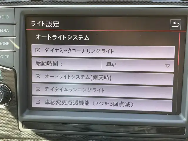 フォルクスワーゲン ゴルフ ＧＴＩ 東京都 2017(平29)年 3万km ピュアホワイト 純正ナビ/フルセグTV/360°カメラ/GTiパフォーマンス19AW/DCCパッケージ/DiscoverProパッケージ/ACC/BSM/レーンキープ