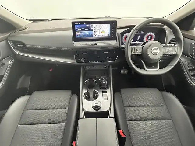 日産 エクストレイル X e－4ORCE エクストリーマーX 岡山県 2024(令6)年 0.5万km ステルスグレー/スーパーブラック 純正１２．３インチナビ　/プロパイロット　/全方位カメラ　/レーダークルーズコントロール　/１００Ｖ電源　/ＥＴＣ２．０　/シートヒーター　全席/ＬＥＤヘッドライト　/純正ドライブレコーダー　全方位/デジタルインナーミラー　/フォグライト/ステアリングヒーター/ブラインドスポットモニター/禁煙車/コーナーセンサー　前後/オートブレーキホールド/パワーシート　前席/シートメモリー/アダプティブヘッドライト