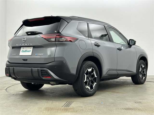 日産 エクストレイル X e－4ORCE エクストリーマーX 岡山県 2024(令6)年 0.5万km ステルスグレー/スーパーブラック 純正１２．３インチナビ　/プロパイロット　/全方位カメラ　/レーダークルーズコントロール　/１００Ｖ電源　/ＥＴＣ２．０　/シートヒーター　全席/ＬＥＤヘッドライト　/純正ドライブレコーダー　全方位/デジタルインナーミラー　/フォグライト/ステアリングヒーター/ブラインドスポットモニター/禁煙車/コーナーセンサー　前後/オートブレーキホールド/パワーシート　前席/シートメモリー/アダプティブヘッドライト