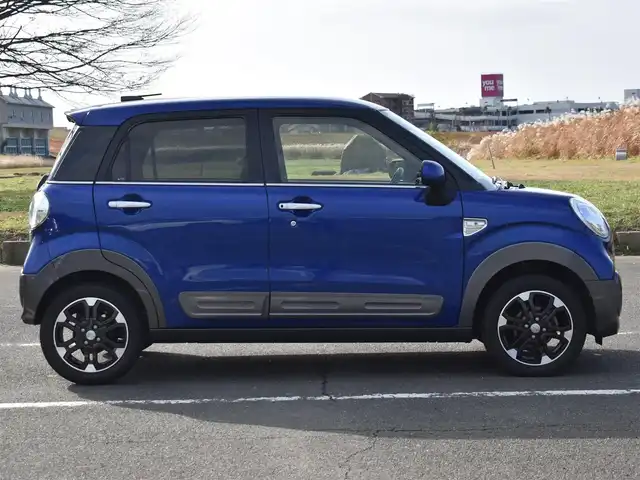 ダイハツ キャスト アクティバ G SAⅡ 福岡県 2017(平29)年 3.8万km ディープブルークリスタルマイカ スマートアシストII/社外ナビ(CN-HDS700D)/バックカメラ/純正15インチアルミホイール/LEDヘッドライト/フォグランプ/ETC/アイドリングストップ