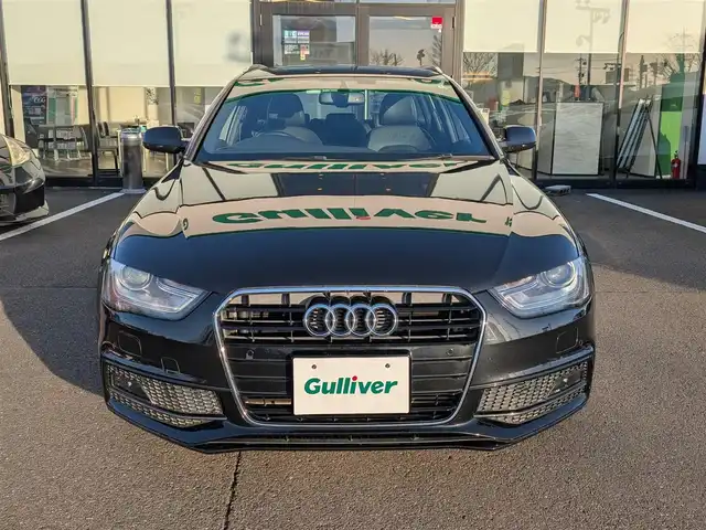 アウディ Ａ４ アバント 2．0 TFSI 福井県 2014(平26)年 4.6万km 黒 純正メーカーオプションナビ/・（フルセグTV/CD/DVD/Bluetooth/HDD）/バックカメラ/衝突被害軽減システム/横滑り防止装置/レーンキープアシスト/電動パーキング/前席シートヒーター/前席パワーシート/ハーフレザーシート/ETC/ドライブレコーダー/オートLEDライト/純正18インチAW/スマートキー