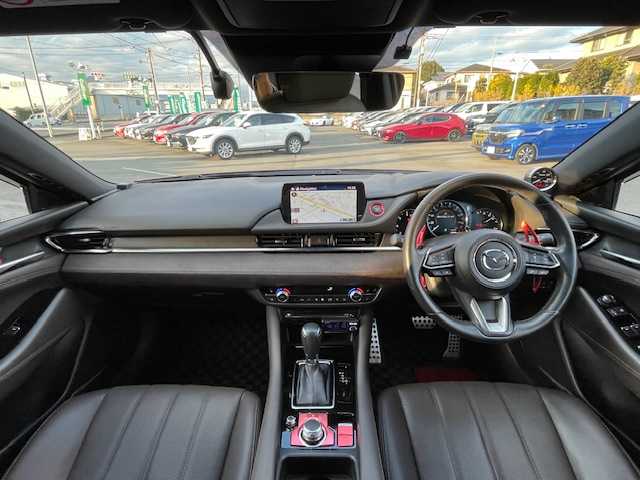 マツダ マツダ６ワゴン XD Lパッケージ 静岡県 2019(令1)年 4.5万km ソウルレッドクリスタルM ●純正ナビ/(フルセグ/CD/DVD/BT/AUX)/●レザーシート/●前席パワーシート/(運転席シートメモリ付き)/●前席シートヒーター＆エアシート/●全方位カメラ/●マツダライダークルーズコントロール/●スマートブレーキサポート/●レーンキープアシスト/●前後パーキングセンサー/●電動パーキングブレーキ/●オートブレーキホールド/●LEDヘッドライト/●オートライト/●革巻きステアリング/●ステアリングスイッチ/●ステアリングヒーター/●ETC/●前後ドライブレコーダー/●ヘッドアップディスプレイ/●パドルシフト/●BOSEサウンドシステム/●電動格納ウィンカーミラー/●車高調(TEIN)/●電子減衰調整コントローラー(TEIN)/●ドアバイザー/●スマートキー/●プッシュスタート/●社外フロアマット/●社外20インチアルミホイール/(MLJ hyperion)/●ダブル＋サイドSRS＋ABS