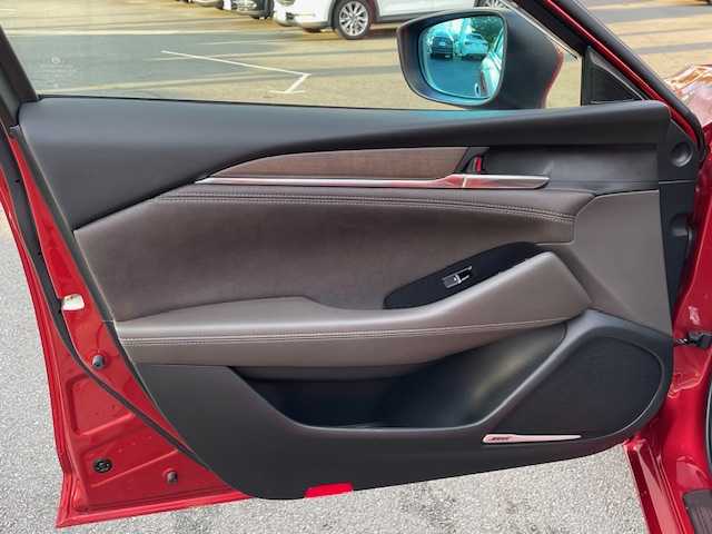 マツダ マツダ６ワゴン XD Lパッケージ 静岡県 2019(令1)年 4.5万km ソウルレッドクリスタルM ●純正ナビ/(フルセグ/CD/DVD/BT/AUX)/●レザーシート/●前席パワーシート/(運転席シートメモリ付き)/●前席シートヒーター＆エアシート/●全方位カメラ/●マツダライダークルーズコントロール/●スマートブレーキサポート/●レーンキープアシスト/●前後パーキングセンサー/●電動パーキングブレーキ/●オートブレーキホールド/●LEDヘッドライト/●オートライト/●革巻きステアリング/●ステアリングスイッチ/●ステアリングヒーター/●ETC/●前後ドライブレコーダー/●ヘッドアップディスプレイ/●パドルシフト/●BOSEサウンドシステム/●電動格納ウィンカーミラー/●車高調(TEIN)/●電子減衰調整コントローラー(TEIN)/●ドアバイザー/●スマートキー/●プッシュスタート/●社外フロアマット/●社外20インチアルミホイール/(MLJ hyperion)/●ダブル＋サイドSRS＋ABS