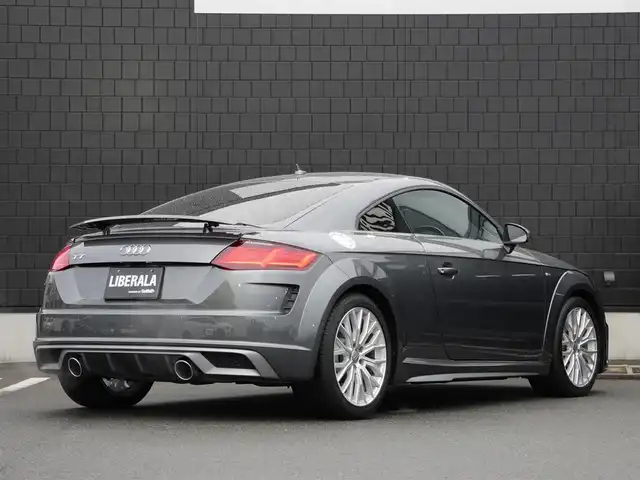 アウディ ＴＴクーペ 40TFSI 静岡県 2022(令4)年 0.3万km デイトナグレーパールエフェクト ワンオーナー/Slineパッケージ/コンフォートパッケージ/バーチャルコクピット/マトリクスLEDヘッドライト/ハーフレザーシートシートヒーター/前席パワーシート/Ｄｒｉｖｅセレクト/電動リヤスポイラー/DSRCETC