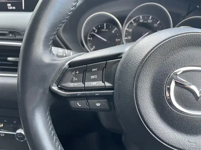 マツダ ＣＸ－５ XD Lパッケージ 滋賀県 2019(令1)年 6.7万km ジェットブラックマイカ 純正7インチナビ/【Bluetooth/CD/DVD/フルセグTV】/レザーシート/全方位カメラ/追従クルーズコントロール/ブラインドスポットモニタリング/クリアランスソナー/レーンキープアシスト/前後ドライブレコーダー/LEDヘッドライト/オートマチックハイビーム/D/Nパワーシート/D/Nシートヒーター/ステアリングヒーター/ETC/ヘッドアップディスプレイ/電動パーキングブレーキ/オートブレーキホールド/パワーバックドア/純正フロアマット/プッシュスタート/スマートキー/ステアリングリモコン