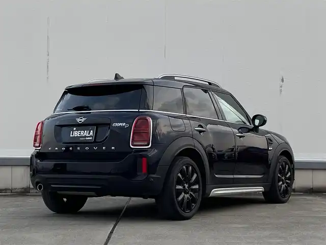 ＭＩＮＩ ＢＭＷ ミニ クロスオーバー クーパー D 東京都 2021(令3)年 4.7万km MINI Yoursエニグマティックブラック ワンオーナー/クラシックトリム/ドライビングパッケージ/デジタルパッケージ＋/インテリジェントS/コンフォートA/ACC/LKA/ペッパーパッケージ/HUD/純正ナビ/Bカメラ/パワーバックドア