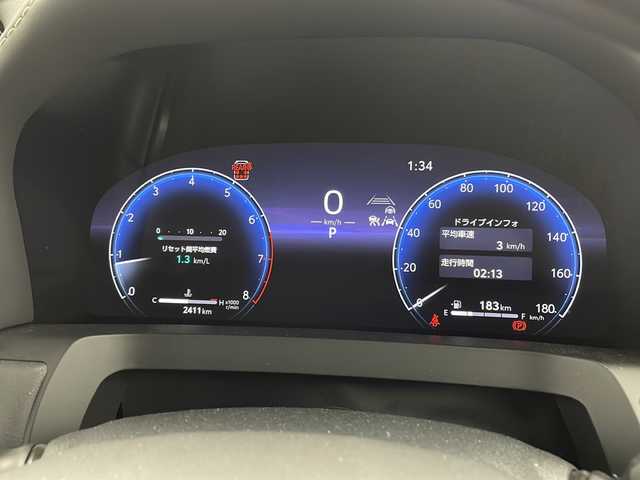 トヨタ アルファード Z 沖縄県 2024(令6)年 0.3万km プラチナホワイトパールマイカ 純正ディスプレイオーディオ　/(フルセグＴＶ/BT接続/Apple Car Play)/純正フリップダウンモニター　/ガラスルーフ　/パノラミックビューモニター　/両側パワースライドドア　/ユニバーサルステップ/レザーシート /メモリー付パワーシート　/二列目までエアシート/シートヒーター /パワーシート/パワーバックドア /カラーヘッドアップディスプレイ/デジタルインナーミラー　/ワイヤレス充電/ETC2.0