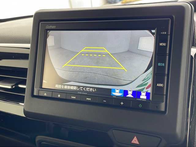 ホンダ Ｎ ＢＯＸ L 沖縄県 2021(令3)年 1.3万km シャイニンググレーM 純正ナビ(VXM-215Ci)/（CD　Bluetooth接続　USB）/バックカメラ/パワースライドドア/前後ドライブレコーダー/コーナーセンサー/レーダークルーズコントロール/ステアリングスイッチ/シートヒーター/LEDヘッドライト/オートライト/純正フロアマット/純正14インチアルミホイール/保証書/取扱説明書