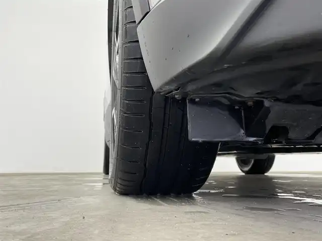 トヨタ Ｃ－ＨＲ G モード ネロ 大分県 2019(平31)年 7万km メタルストリームM Toyota Safety Sense/・プリクラッシュセーフティ/・レーントレーシングアシスト/・オートマチックハイビーム/・レーダークルコン/・ロードサインアシスト/ブラインドスポットモニター/純正ナビ/(フルセグTV/BT/CD/DVD)/前方ドライブレコーダー/ビルドインETC/電動パーキングブレーキ/オートホールドブレーキ/ハーフレザーシート/シートヒーター/スマートキー/純正フロアマット/純正アルミ
