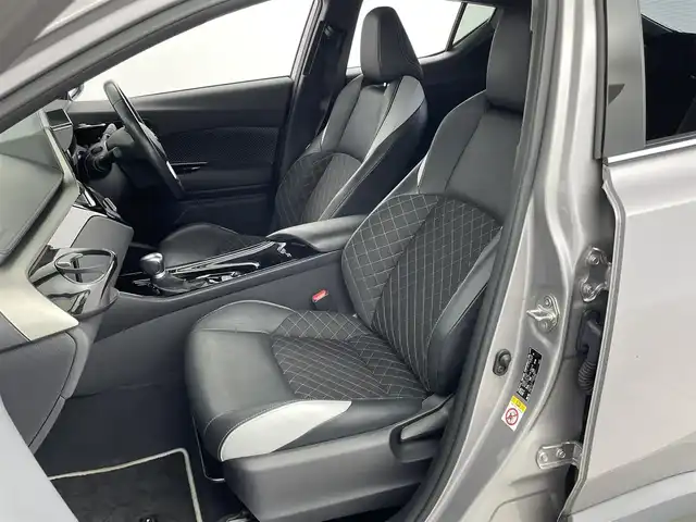 トヨタ Ｃ－ＨＲ G モード ネロ 大分県 2019(平31)年 7万km メタルストリームM Toyota Safety Sense/・プリクラッシュセーフティ/・レーントレーシングアシスト/・オートマチックハイビーム/・レーダークルコン/・ロードサインアシスト/ブラインドスポットモニター/純正ナビ/(フルセグTV/BT/CD/DVD)/前方ドライブレコーダー/ビルドインETC/電動パーキングブレーキ/オートホールドブレーキ/ハーフレザーシート/シートヒーター/スマートキー/純正フロアマット/純正アルミ