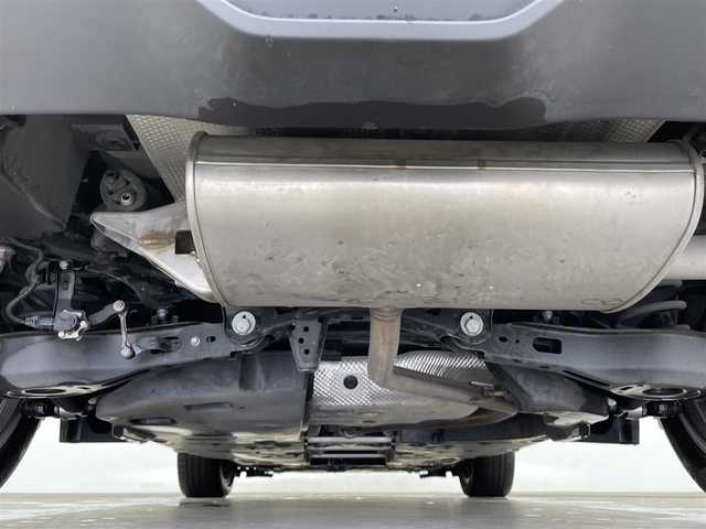 トヨタ Ｃ－ＨＲ G モード ネロ 大分県 2019(平31)年 7万km メタルストリームM Toyota Safety Sense/・プリクラッシュセーフティ/・レーントレーシングアシスト/・オートマチックハイビーム/・レーダークルコン/・ロードサインアシスト/ブラインドスポットモニター/純正ナビ/(フルセグTV/BT/CD/DVD)/前方ドライブレコーダー/ビルドインETC/電動パーキングブレーキ/オートホールドブレーキ/ハーフレザーシート/シートヒーター/スマートキー/純正フロアマット/純正アルミ
