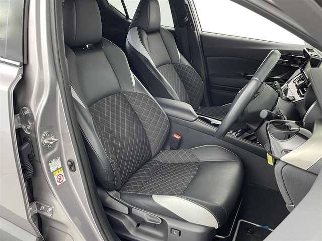 トヨタ Ｃ－ＨＲ G モード ネロ 大分県 2019(平31)年 7万km メタルストリームM Toyota Safety Sense/・プリクラッシュセーフティ/・レーントレーシングアシスト/・オートマチックハイビーム/・レーダークルコン/・ロードサインアシスト/ブラインドスポットモニター/純正ナビ/(フルセグTV/BT/CD/DVD)/前方ドライブレコーダー/ビルドインETC/電動パーキングブレーキ/オートホールドブレーキ/ハーフレザーシート/シートヒーター/スマートキー/純正フロアマット/純正アルミ