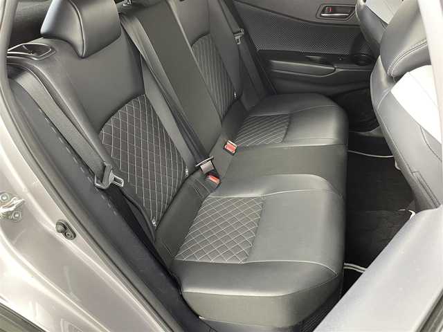 トヨタ Ｃ－ＨＲ G モード ネロ 大分県 2019(平31)年 7万km メタルストリームM Toyota Safety Sense/・プリクラッシュセーフティ/・レーントレーシングアシスト/・オートマチックハイビーム/・レーダークルコン/・ロードサインアシスト/ブラインドスポットモニター/純正ナビ/(フルセグTV/BT/CD/DVD)/前方ドライブレコーダー/ビルドインETC/電動パーキングブレーキ/オートホールドブレーキ/ハーフレザーシート/シートヒーター/スマートキー/純正フロアマット/純正アルミ