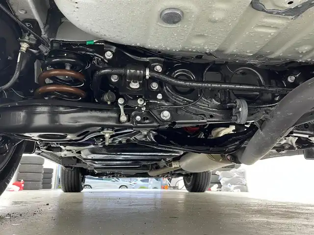 レクサス ＮＸ 300h ブラックシークエンス 宮城県 2019(平31)年 1.6万km ソニッククォーツ メーカーナビ　/三眼フルＬＥＤヘッドランプ　/シーケンシャルターンランプ　/バック／サイドモニター　/プリクラッシュセーフティ　/レーンディパーチャーアラート　/オートハイビーム　/パワーバックドア　/運転席/助手席パワーシート/L texシート/クリアランスソナー /フルセグTV/Bluetoothオーディオ/純正18インチAW/禁煙