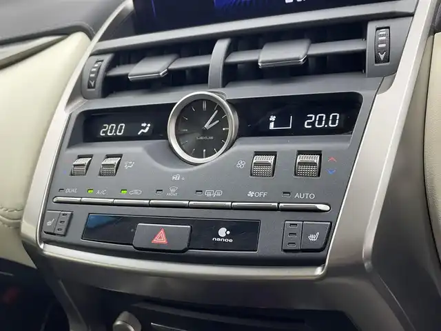 レクサス ＮＸ 300h ブラックシークエンス 宮城県 2019(平31)年 1.6万km ソニッククォーツ メーカーナビ　/三眼フルＬＥＤヘッドランプ　/シーケンシャルターンランプ　/バック／サイドモニター　/プリクラッシュセーフティ　/レーンディパーチャーアラート　/オートハイビーム　/パワーバックドア　/運転席/助手席パワーシート/L texシート/クリアランスソナー /フルセグTV/Bluetoothオーディオ/純正18インチAW/禁煙