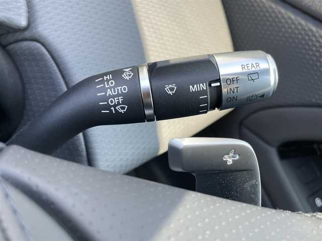 ランドローバー レンジローバーイヴォーク Rダイナミック S 石川県 2021(令3)年 1.7万km 白 黒革シート/シートヒーター/衝突軽減ブレーキ/アダプティブクルーズコントロール/ブラインドスポットモニター/純正ナビ/AppleCarPlay/360カメラ/クリアランスソナー/電動リアゲート