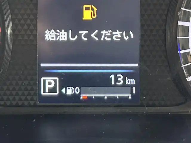 三菱 デリカミニ T プレミアム 大阪府 2025(令7)年 0.1千km Ｄグリーン 未使用車　ディスプレイオーディオ　全方位カメラ　ハーフレザー　ターボ　ダウンヒルアシスト　ルーフレール　シートヒーター　ハンドルヒーター　レーダークルコン　衝突軽減　レーンアシスト　スマートキー