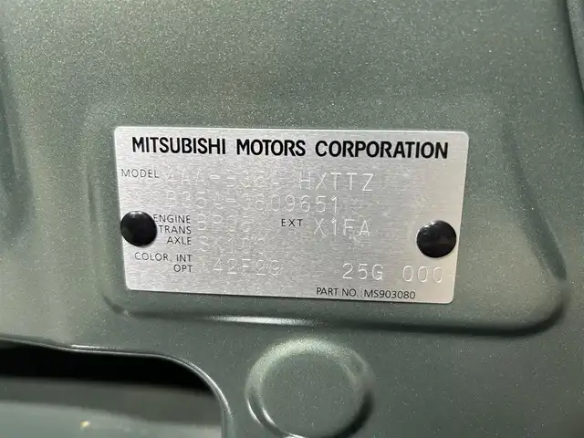 三菱 デリカミニ T プレミアム 大阪府 2025(令7)年 0.1千km Ｄグリーン 未使用車　ディスプレイオーディオ　全方位カメラ　ハーフレザー　ターボ　ダウンヒルアシスト　ルーフレール　シートヒーター　ハンドルヒーター　レーダークルコン　衝突軽減　レーンアシスト　スマートキー