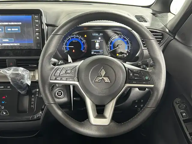 三菱 デリカミニ T プレミアム 大阪府 2025(令7)年 0.1千km Ｄグリーン 未使用車　ディスプレイオーディオ　全方位カメラ　ハーフレザー　ターボ　ダウンヒルアシスト　ルーフレール　シートヒーター　ハンドルヒーター　レーダークルコン　衝突軽減　レーンアシスト　スマートキー