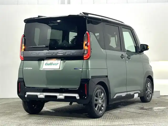 三菱 デリカミニ T プレミアム 大阪府 2025(令7)年 0.1千km Ｄグリーン 未使用車　ディスプレイオーディオ　全方位カメラ　ハーフレザー　ターボ　ダウンヒルアシスト　ルーフレール　シートヒーター　ハンドルヒーター　レーダークルコン　衝突軽減　レーンアシスト　スマートキー