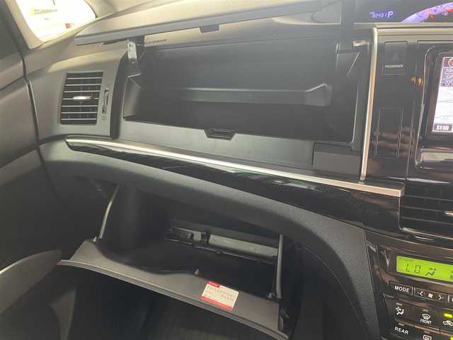 トヨタ エスティマ アエラス 東京都 2013(平25)年 8.3万km ブラック じしゃロン昭島店にて成約済みの為、落札不可/両側パワースライドドア/Bluetooth/後席エアコン/ビルトインETC/クルーズコントロール