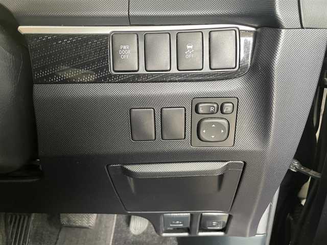 トヨタ エスティマ アエラス 東京都 2013(平25)年 8.3万km ブラック じしゃロン昭島店にて成約済みの為、落札不可/両側パワースライドドア/Bluetooth/後席エアコン/ビルトインETC/クルーズコントロール