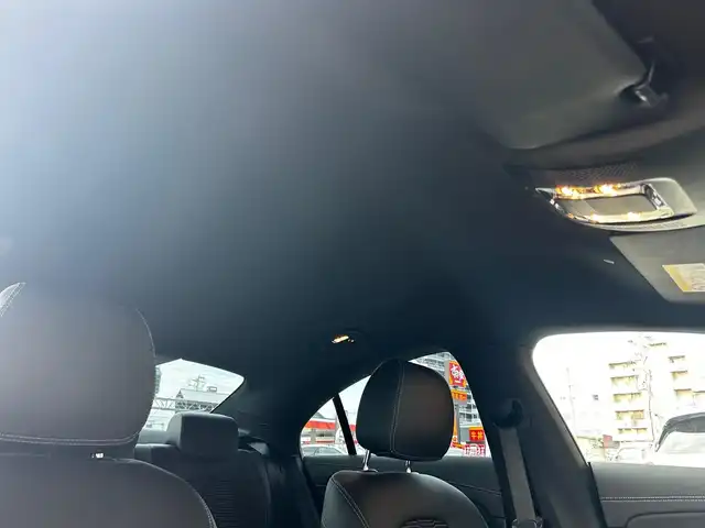 メルセデス・ベンツ ＣＬＡ２００ｄ 富山県 2022(令4)年 1万km 黒 純正HDDナビ/Bluetooth接続/AM/FMラジオ/フルセグテレビ/USB接続/バックカメラ/アイドリングストップ/ACC/ワイヤレス充電/D/N席メモリ付きパワーシート/D/N席シートヒーター/LEDヘッドライト/前純正ドラレコ/純正18インチAW/横滑り防止/レーダーセーフティ