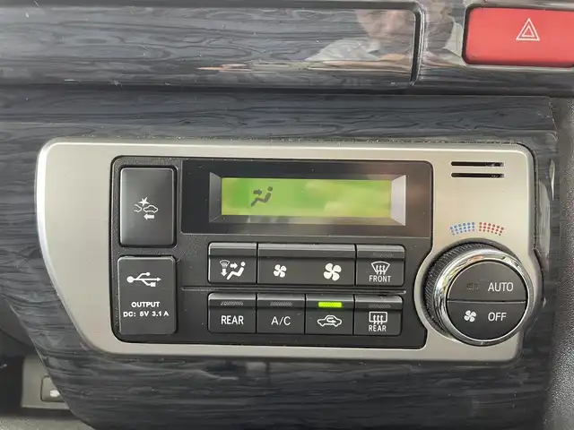 トヨタ ハイエース GL ロング 群馬県 2020(令2)年 5.4万km ブラックマイカ デジタルインナーミラー/パーキングサポートブレーキ/パノラミックビューモニター/ＬＥＤヘッドライト/片側パワースライドドア/AC100V電源/フリップダウンモニター　/デジタルインナーミラー　フリップダウンモニター　ＳＤナビ　パノラミックビューモニター　片側パワースライドドア　ＬＥＤヘッドライト　トヨタセーフティセンス　ベッドキット　プッシュスタート　４ＷＤ　禁煙車