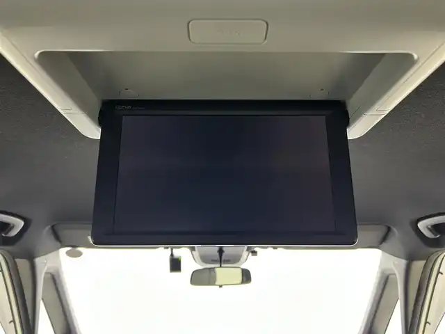 ホンダ ステップワゴン スパーダ eHEV プレミアムライン 岡山県 2023(令5)年 1.1万km プラチナホワイトパール 純正11.4インチナビ/地デジ/Bluetooth/DVD/CD/SD/Carplay/全方位カメラ/純正10インチフリップダウンモニター/両側パワースライドドア/ハーフレザーシート /シートヒーター /LEDヘッドライト/コーナーセンサー /パワーバックドア /ホンダセンシング /アダプティブクルーズコントロール/ビルトインETC2.0/純正前後ドライブレコーダー /オットマン/パドルシフト/スマートキー/スペアキー×１