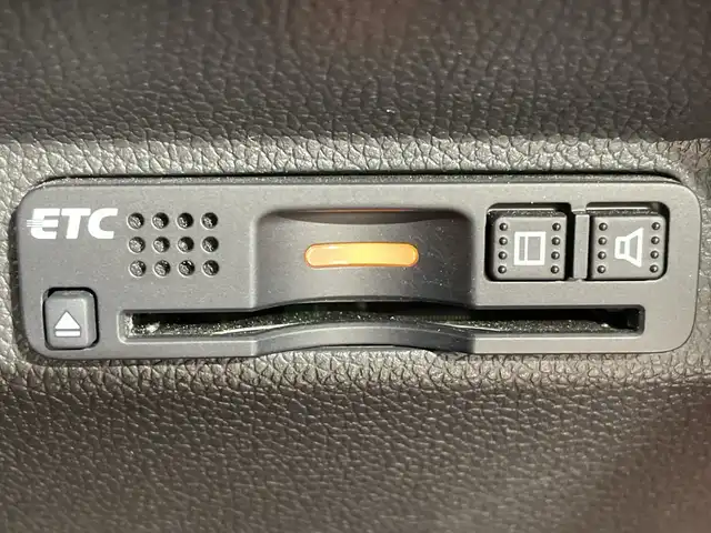 ホンダ フリード ハイブリット EX 福岡県 2018(平30)年 6.8万km プレミアムクリスタルレッドM 純正ナビ9型/（CD/DVD/AM/FM/Ipad）/フルセグ/バックカメラ/ビルトインETC/ホンダセンシング/D/Nシートヒーター/ハーフレザーシート/クルーズコントロール/コーナーセンサー/両側パワースライド/純正AW15インチ/純正フロアマット/スマートキー/プッシュスタート