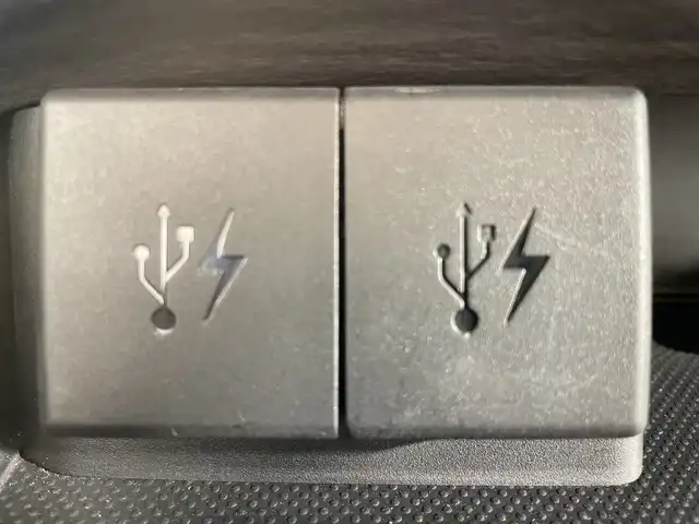 ホンダ フリード ハイブリット EX 福岡県 2018(平30)年 6.8万km プレミアムクリスタルレッドM 純正ナビ9型/（CD/DVD/AM/FM/Ipad）/フルセグ/バックカメラ/ビルトインETC/ホンダセンシング/D/Nシートヒーター/ハーフレザーシート/クルーズコントロール/コーナーセンサー/両側パワースライド/純正AW15インチ/純正フロアマット/スマートキー/プッシュスタート