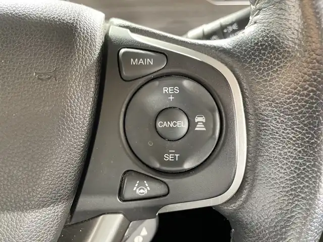 ホンダ フリード ハイブリット EX 福岡県 2018(平30)年 6.8万km プレミアムクリスタルレッドM 純正ナビ9型/（CD/DVD/AM/FM/Ipad）/フルセグ/バックカメラ/ビルトインETC/ホンダセンシング/D/Nシートヒーター/ハーフレザーシート/クルーズコントロール/コーナーセンサー/両側パワースライド/純正AW15インチ/純正フロアマット/スマートキー/プッシュスタート