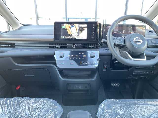 日産 セレナ e－パワー ハイウェイスター V 千葉県 2025(令7)年 0.1千km プリズムホワイト 純正12.3インチナビ/(AM/FM/フルセグ/BT/USB/HDMI)/全周囲カメラ/デジタルインナーミラー/前後ドライブレコーダー/ヘッドアップディスプレイ/ブラインドスポットモニター/衝突被害軽減システム/車線逸脱警報/クルーズコントロール/両側パワースライドドア/ハンズフリーオートスライドドア/横滑り防止装置/ETC2.0/アイドリングストップ/LEDヘッドライト/フォグランプ/オートライト/ウィンカーミラー/電動格納ミラー/純正16インチAW/プッシュスタート/スマートキー/フロアマット/スペアキー/取扱説明書/保証書