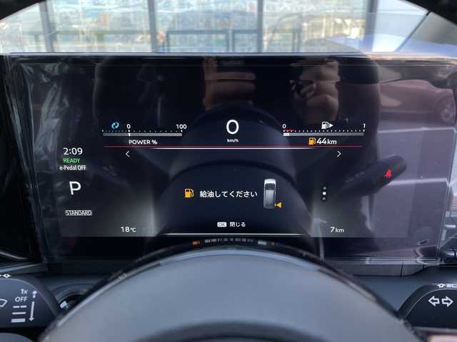 日産 セレナ e－パワー ハイウェイスター V 千葉県 2025(令7)年 0.1千km プリズムホワイト 純正12.3インチナビ/(AM/FM/フルセグ/BT/USB/HDMI)/全周囲カメラ/デジタルインナーミラー/前後ドライブレコーダー/ヘッドアップディスプレイ/ブラインドスポットモニター/衝突被害軽減システム/車線逸脱警報/クルーズコントロール/両側パワースライドドア/ハンズフリーオートスライドドア/横滑り防止装置/ETC2.0/アイドリングストップ/LEDヘッドライト/フォグランプ/オートライト/ウィンカーミラー/電動格納ミラー/純正16インチAW/プッシュスタート/スマートキー/フロアマット/スペアキー/取扱説明書/保証書