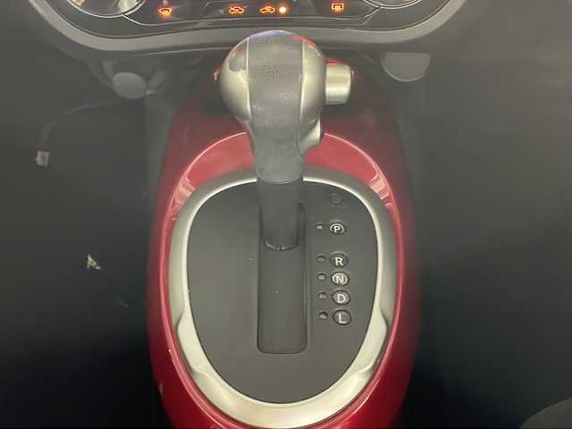 日産 ジューク 15RX パーソナライズパック 沖縄県 2013(平25)年 12.7万km パッションレッド 禁煙車　/社外ナビ　/フルセグ　/ＥＴＣ　/アイドリングストップ　/バックカメラ　/スマートキー　/プッシュスタート　/ドアバイザー　/横滑り防止