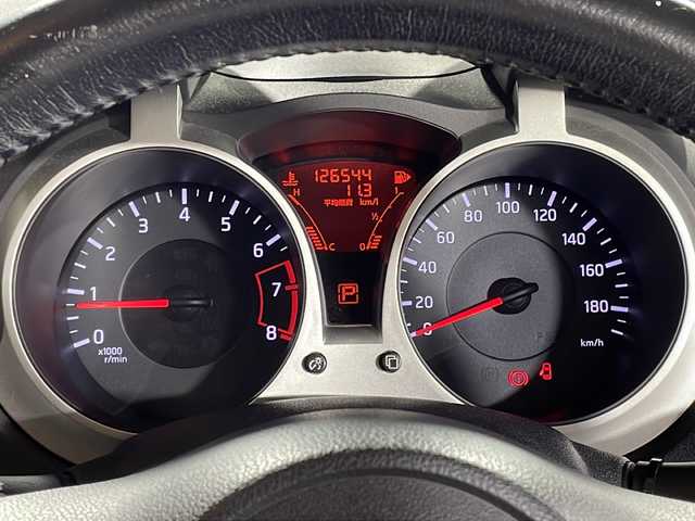 日産 ジューク 15RX パーソナライズパック 沖縄県 2013(平25)年 12.7万km パッションレッド 禁煙車　/社外ナビ　/フルセグ　/ＥＴＣ　/アイドリングストップ　/バックカメラ　/スマートキー　/プッシュスタート　/ドアバイザー　/横滑り防止