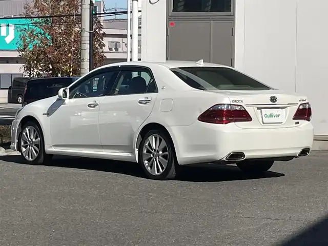 トヨタ クラウン ハイブリッド Lパッケージ 宮城県 2010(平22)年 12.7万km ホワイトパールクリスタルシャイン 純正メモリーナビ/（ＡＭ／ＦＭ／ＣＤ／ＤＶＤ）　/フルセグテレビ　/クルーズコントロール　/横滑り防止装置　/前席パワーシート　/スマートキー　/プッシュスタート　/ＥＴＣ