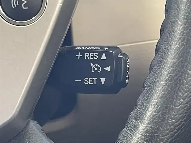 トヨタ クラウン ハイブリッド Lパッケージ 宮城県 2010(平22)年 12.7万km ホワイトパールクリスタルシャイン 純正メモリーナビ/（ＡＭ／ＦＭ／ＣＤ／ＤＶＤ）　/フルセグテレビ　/クルーズコントロール　/横滑り防止装置　/前席パワーシート　/スマートキー　/プッシュスタート　/ＥＴＣ