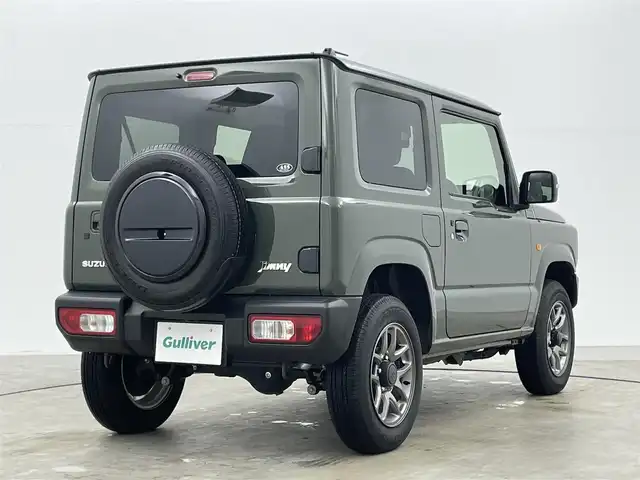 スズキ ジムニー XC 岡山県 2023(令5)年 0.9万km ジャングルグリーン ８インチナビ　/（CD/DVD/BT/USB)/型番:CN-FZ886/衝突軽減ブレーキ　/ビルトインＥＴＣ2.0/前席シートヒーター　/ＬＥＤヘッドライト　/バックカメラ　/クルーズコントロール　/純正ドライブレコーダー（前後）　/フルセグＴＶ　/ダウンヒルアシスト/プッシュスタート/アイドリングストップ/純正フロアマット/純正16インチアルミホイール/オートライト/フォグランプ/スマートキー×1