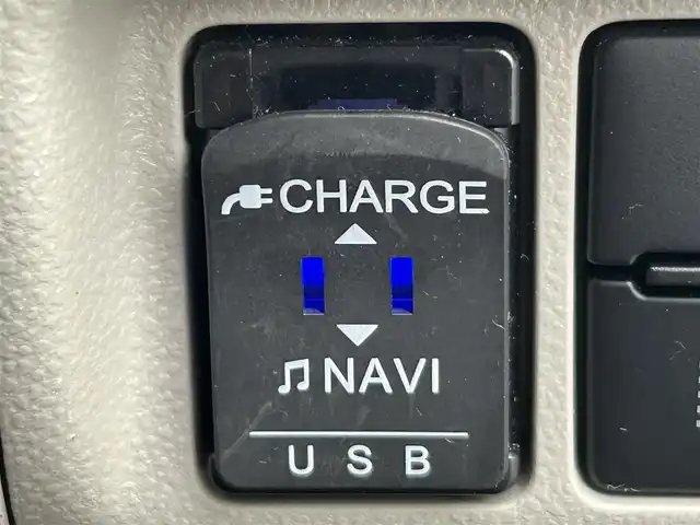 ダイハツ キャスト スタイル G VS SAⅢ 岡山県 2020(令2)年 3.5万km ブラックマイカメタリック 登録時走行距離34663km/ワンオーナー/社外ナビ/フルセグTV(AM/FM/CD/DVD/Bluetooth)/パノラマモニター/ドライブレコーダー/ETC/スマートアシスト/・衝突回避支援ブレーキ/アイドリングストップ/オートマチックハイビーム/横滑り防止装置/ヘッドライトレベライザー/D/N席シートヒーター/USB端子/プッシュスタート/スマートキー/純正フロアマット/15インチ純正AW