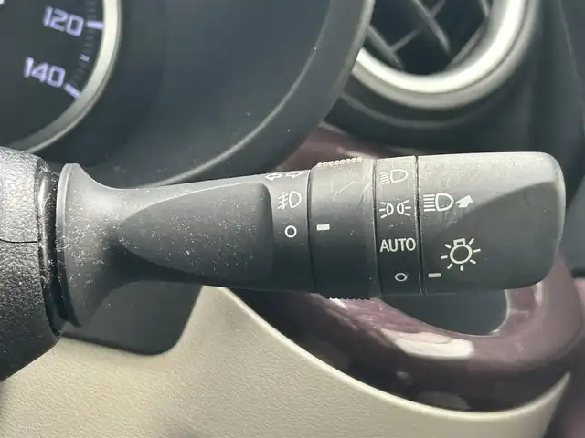 ダイハツ キャスト スタイル G VS SAⅢ 岡山県 2020(令2)年 3.5万km ブラックマイカメタリック 登録時走行距離34663km/ワンオーナー/社外ナビ/フルセグTV(AM/FM/CD/DVD/Bluetooth)/パノラマモニター/ドライブレコーダー/ETC/スマートアシスト/・衝突回避支援ブレーキ/アイドリングストップ/オートマチックハイビーム/横滑り防止装置/ヘッドライトレベライザー/D/N席シートヒーター/USB端子/プッシュスタート/スマートキー/純正フロアマット/15インチ純正AW