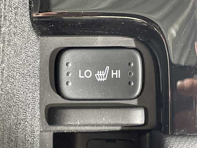 ホンダ オデッセイ ハイブリッド e:HEVアブソルート EX 神奈川県 2021(令3)年 4万km プレミアムスパークルブラックパール ホンダセンシング/純正10型ナビ【VXU-217DYi】/・BT/フルセグTV/CD/DVD/SD/USB/HDMI/全方位カメラ/両側電動スライドドア/パワーバックドア/ハーフレザーシート/パワーシート(D/N)/シートヒーター(D/N)/ビルトインETC2.0/前後ドライブレコーダー/ECON/コーナーセンサー/電動サイドブレーキ/オートホールド/革巻きステアリング/ステアリングスイッチ/Autoライト/スマートキー/プッシュスタートボタン/BSM/LEDヘッドライト/フォグランプ/電動格納ミラー/ウィンカーミラー/純正フロアマット/純正18インチアルミホイール/純正ドアバイザー