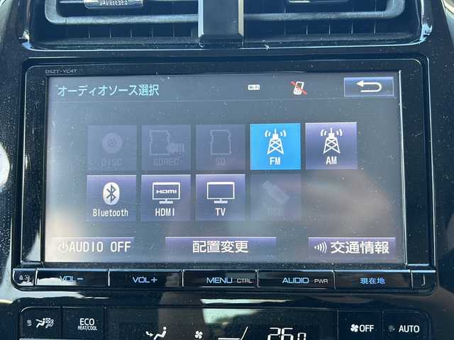 トヨタ プリウス A ツーリングセレクション 静岡県 2016(平28)年 13.9万km エモーショナルレッド 純正SDナビ/・AM/FM/・CD/DVD/・Bluetooth/・USB/・HDMI/・フルセグTV/主要装備/・プッシュスタート＆ストップ/・パーキングアシスト/・アイドリングストップ/・レーダークルーズコントロール/・社外ドラレコ前後/・純正フロアマット/・バックカメラ/・社外ETC/・ABS/・横滑り防止機能/・後方コーナーセンサー/・レーンキープアシスト/・ヘッドアップディスプレイ/・ブラインドスポットモニター/・ヒーテッドドアミラー/・取扱説明書/・新車時保証書